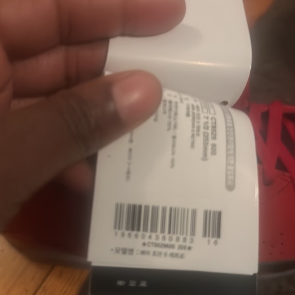 I'm selling brand new Jordan 6 retro red sneakers new box size 7 1/2 - Picture 4 of 4